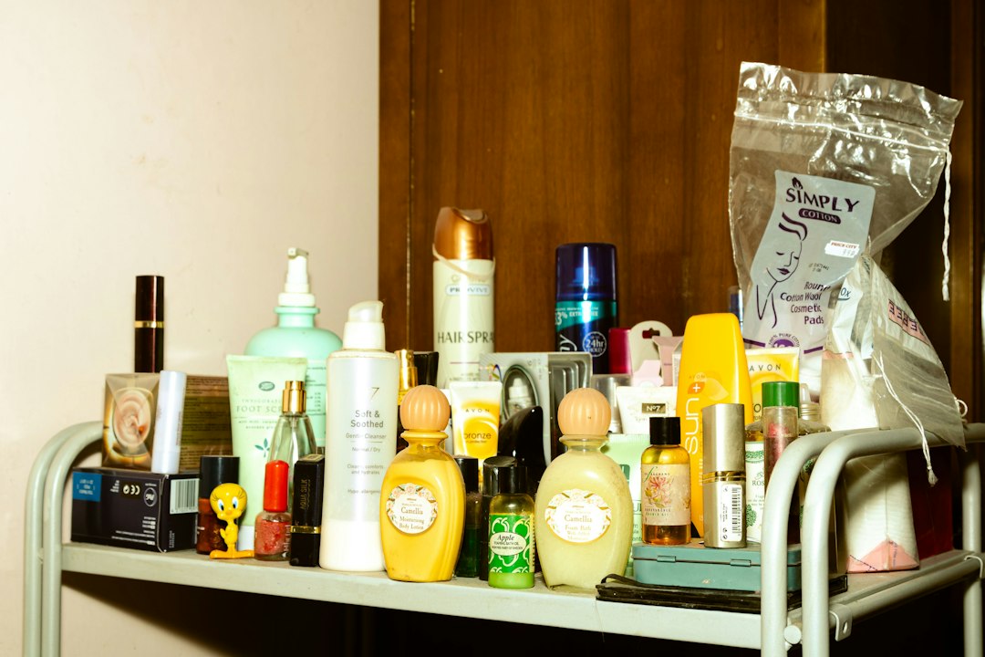 How to Organize a Small Bathroom Around What You Use Every Day