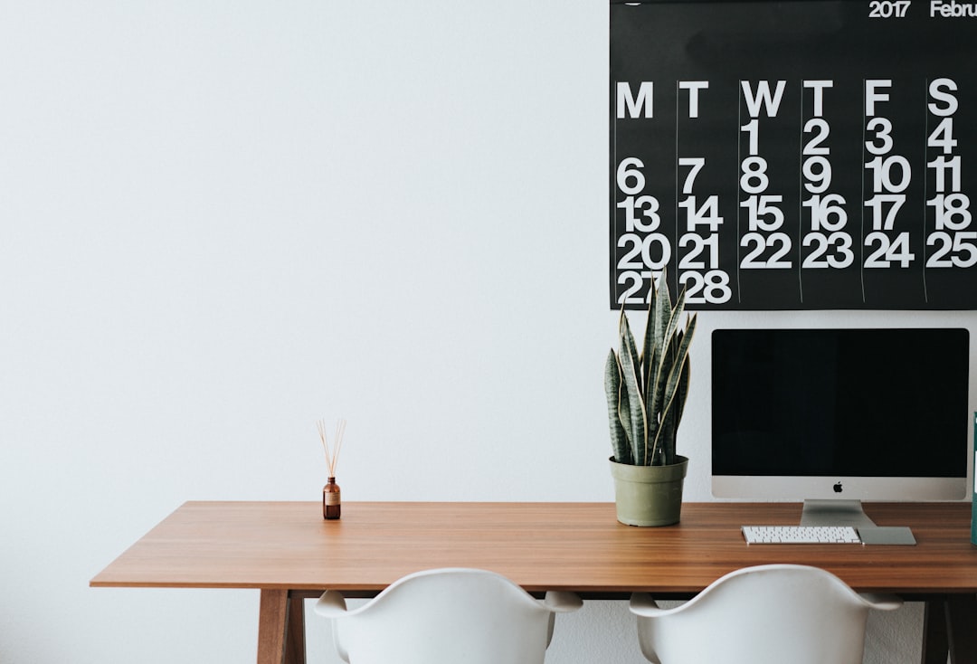 The 30-Minute Weekly Review: Calendar, Tasks, Files and Priorities